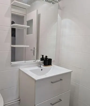 Apartment Le Grand A 20 Min De Paris En Rer A *